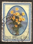 Stamps Italy -  Anthemis tinctoria (Golden margarita, manzanilla ojo de buey).