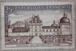 Stamps : Europe : France :  chateau de valencay -indre- republique francaise. postes robert cami 1960