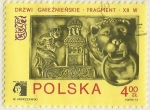 Sellos de Europa - Polonia -  PEDAZO DE LA PUERTA DE GNIEZNO