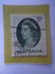 Sellos de Oceania - Australia -  Reina  Isabel
