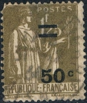 Stamps : Europe : France :  TIPO PAZ 1932-33 SOBRECARGADO. Y&T Nº  298