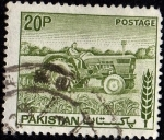 Stamps : Asia : Pakistan :  TRACTOR