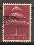 Stamps Netherlands -  Viejos símbolos germánicos (Triple árbol coronado).