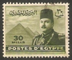 Stamps Egypt -  256 - Rey Farouk y las Pirámides