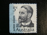 Sellos de Oceania - Australia -  Alfred Deakin