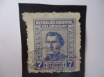 Sellos de America - Uruguay -  República oriental del Paraguy - Correo Terrestre-(Scott 572)