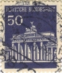 Stamps Germany -  Puerta de brandenburgo