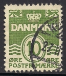 Stamps Denmark -  LINEAS ONDULADAS Y NUMERAL.