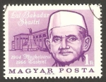 Sellos de Europa - Hungr�a -  1800 - Muerte del Primer Ministro indio Lat Bahadur Shastri