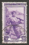 Stamps Italy -  580 - Pescador (filigrana A)