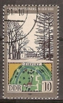 Stamps Germany -  Parques y jardines en DDR(Parque Tiefurt,Weimar ).