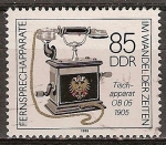 Stamps Germany -  Aparatos telefónicos de la Edad(Teléfono de escritorio OB 05 de 1905 )DDR.