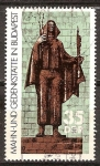 Stamps Germany -  Memorial Víctimas de la Guerra  de Budapest.Memorial Estatua (Jozsef Somogyi)DDR.