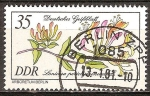 Sellos de Europa - Alemania -   Lonicera periclymenum (Arboretum de Berlín)DDR.