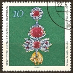 Stamps Germany -  Bóveda Verde de Dresde-Insignia del Toisón de Oro, c. 1730(DDR)