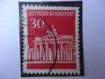 Stamps Germany -  Puerta de Brandenburg - Berlín