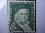 Sellos de Europa - Alemania -  C.F Gauss- (Johann Cari Friedrich Gauss)1777-1865-Matemático y Físico.