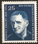 Sellos de Europa - Alemania -  Bertolt Brecht,1898-1956(dramaturgo y poeta)DDR.