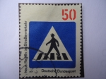 Stamps Germany -  Nuevas Señales de Tránsito-Peatonal. 