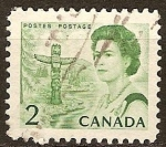 Stamps Canada -  La Reina Isabel II y el Tótem Pole.
