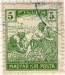 Sellos de Europa - Hungra -  2 Agricultura