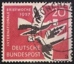 Stamps : Europe : Germany :  Palomas mensajeras. Día de la carta.