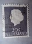 Stamps Netherlands -  Reina Juliana Regina (1900-2004) (Tipo en perfil)