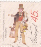 Stamps Portugal -  Hojalatero -Profesiones del siglo XIX  