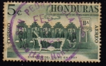 Stamps : America : Honduras :  Entrega del Laudo