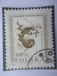 Stamps : Europe : Poland :  Cabeza de wawel con cara- Glowuy Wawelskie