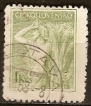 Stamps : Europe : Czechoslovakia :  Mujer y Gavilla de maíz.