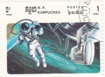 Stamps Cambodia -  Astronauta en el espacio