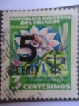 Stamps Uruguay -  pasionaria (Mburucuyá)-(Passiflora Coerulea)