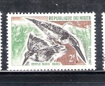 Stamps : Africa : Niger :  Ceryle rudis rudis, Martín pescador Pío 