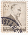 Stamps Turkey -  Presidente Mustafa Kemal Atatürk