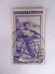 Stamps : Europe : Italy :  La Sciabica - (Campania)-Pescador.