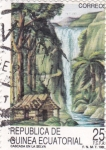 Stamps Equatorial Guinea -  CASCADA EN LA SELVA