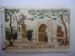 Stamps : Europe : France :  Saint Remy  Les Antiques