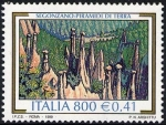 Stamps Italy -  2283 - Piramides de tierra