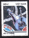 Stamps Vietnam -  Space