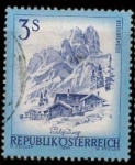 Stamps Austria -  BISCHOFSMÓTZE