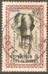 Stamps Ivory Coast -  MÀSCARA  DE  LA  TRIBU  GURO