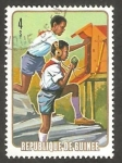 Sellos de Africa - Guinea -  Boy scouts