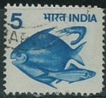 Sellos de Asia - India -  Pez azul