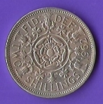 monedas de Europa - Reino Unido -  GRATIA REGINA ELIZABETH II REINO UNIDO 1962 (FRONTAL)
