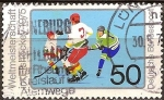 Sellos de Europa - Alemania -  Campeonato mundial de hockey sobre el hielo, Munich y Dusseldorf.