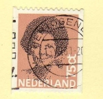 Stamps Netherlands -  Scott 787. Reina Beatriz (bobina).