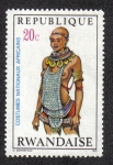Stamps Rwanda -  Trajes nacionales africanos, Tharaka meru mujer, África Oriental
