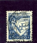 Stamps : Europe : Portugal :  Portugal mirando al volumen de las luisiadas