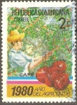 Stamps Dominican Republic -  AÑO  DE  LA  AGRICULTURA.  COSECHA  DE  CAFÈ.